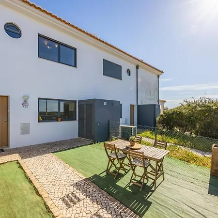 בית נופש Margarida Sun House Ocean View *