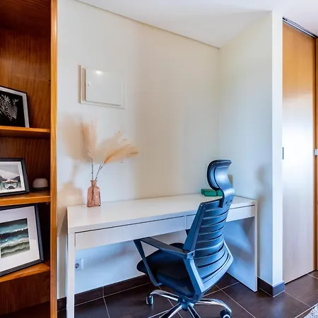 בית נופש Margarida Sun House Ocean View *